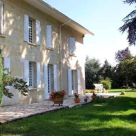 D'hôtes De Charme Au Refuge Du Peintre Prés De St Emilion *