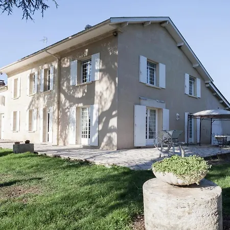 D'hôtes De Charme Au Refuge Du Peintre Prés De St Emilion Bed & Breakfast *
