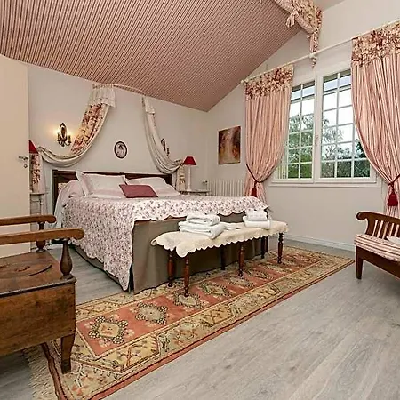 D'hotes De Charme Au Refuge Du Peintre Pres De St Emilion 3* Sainte-Terre