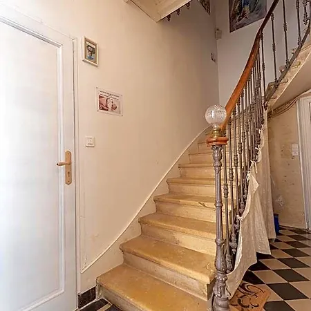 D'hotes De Charme Au Refuge Du Peintre Pres De St Emilion 住宿加早餐酒店